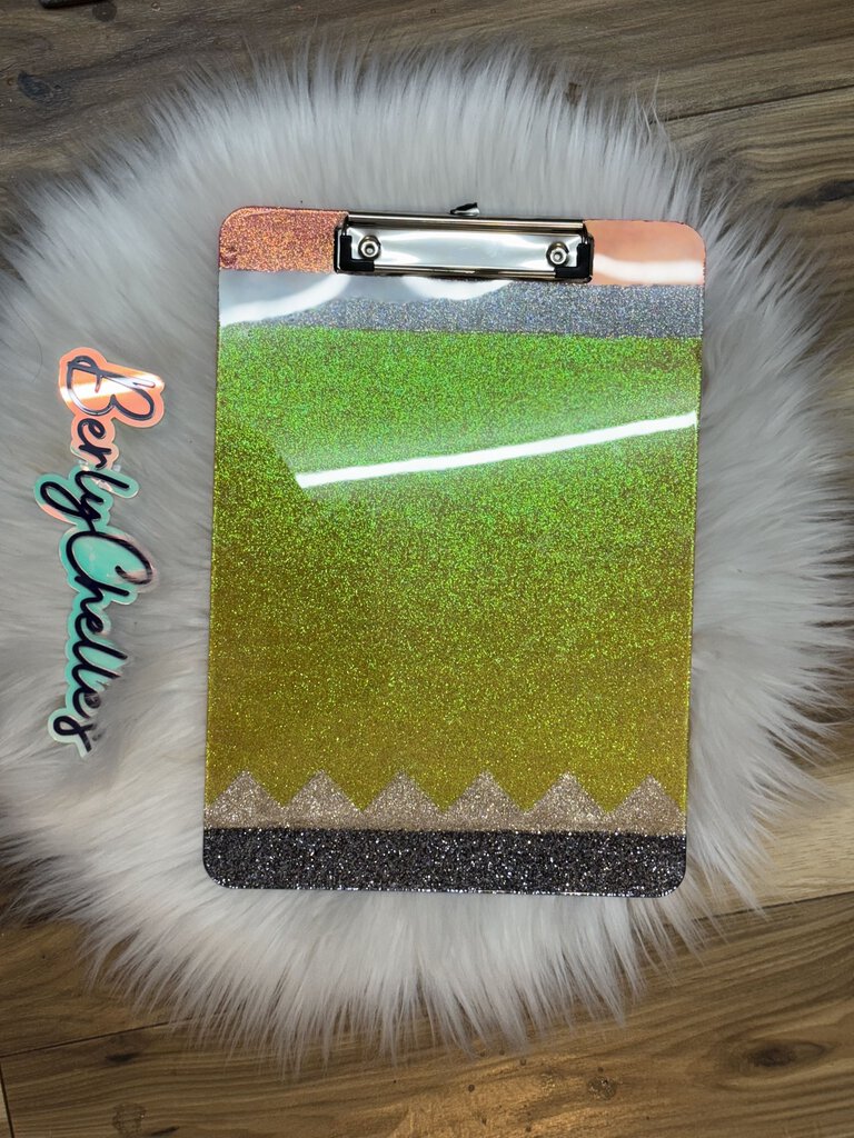 CLIPBOARD TEACH LOVE INSPIRE