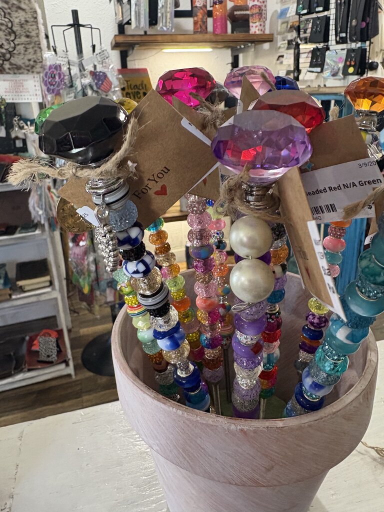 Stake, Garden Beaded Drk Pink