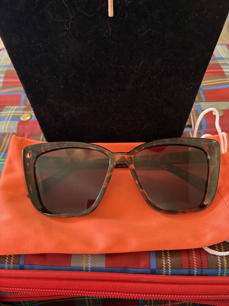 Sunglasses, Cat Eye Tortoise