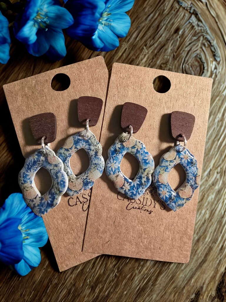 Lemon Dangle wooden stud