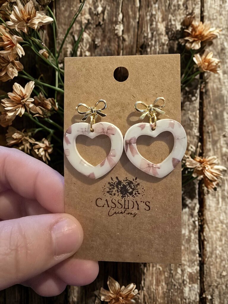 Western Bow Hearts