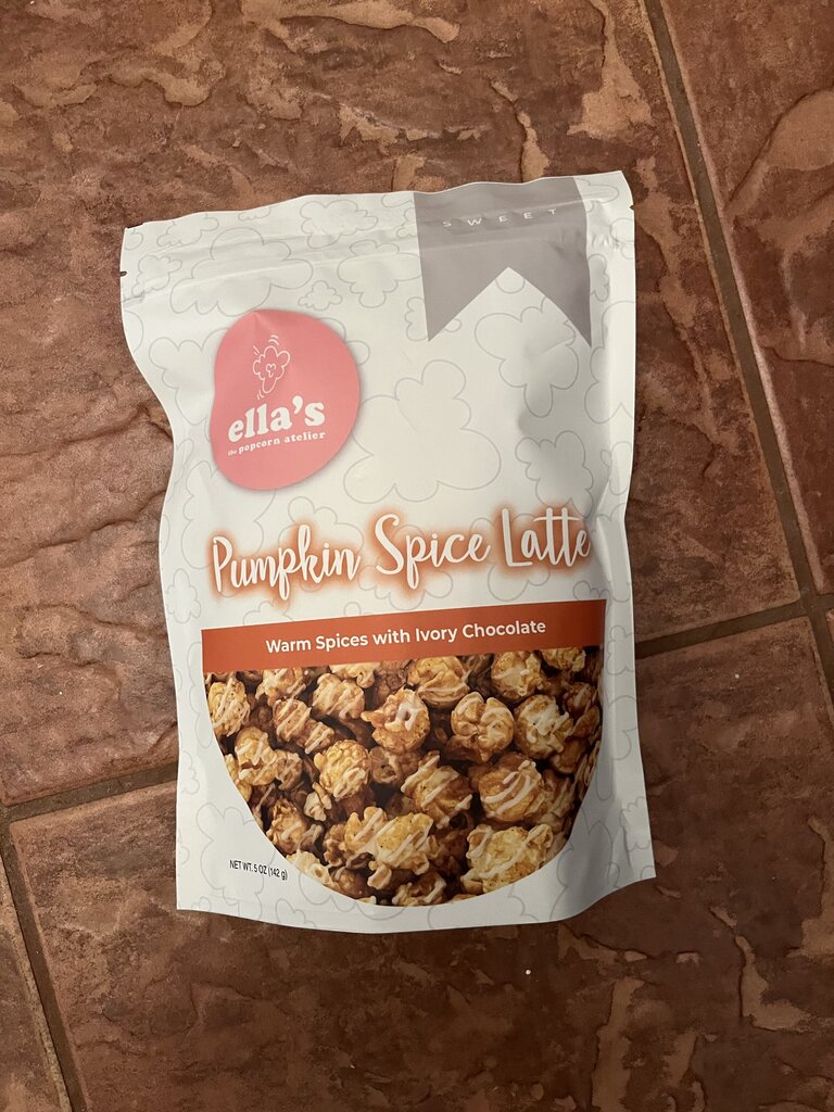 POPCORN-PUMPKIN SPICE LATTE