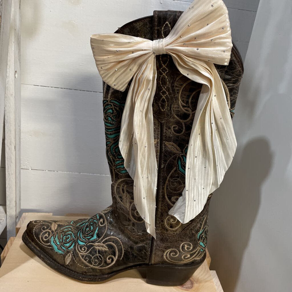 Boot Bows