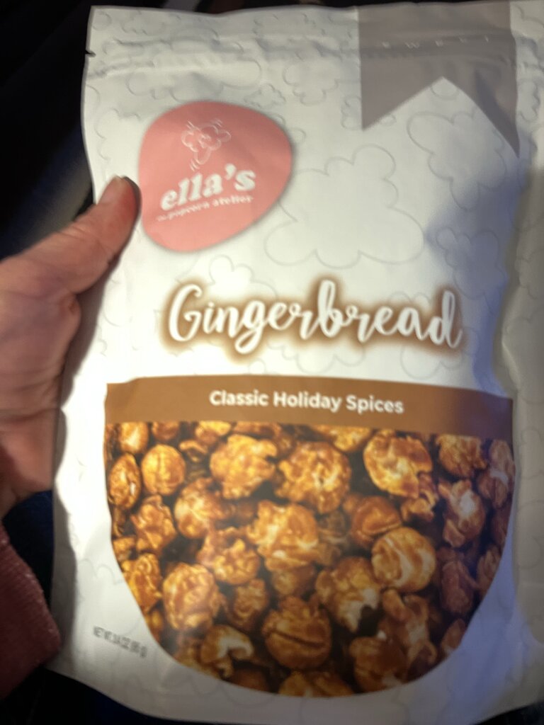 POPCORN-GINGERBREAD
