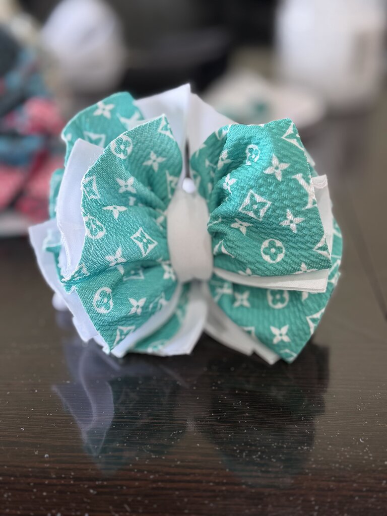 tuq n white lv shredded scuba headwrap nb
