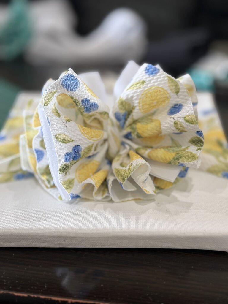 tx shredded lemon n blueberry scuba knit headwrap