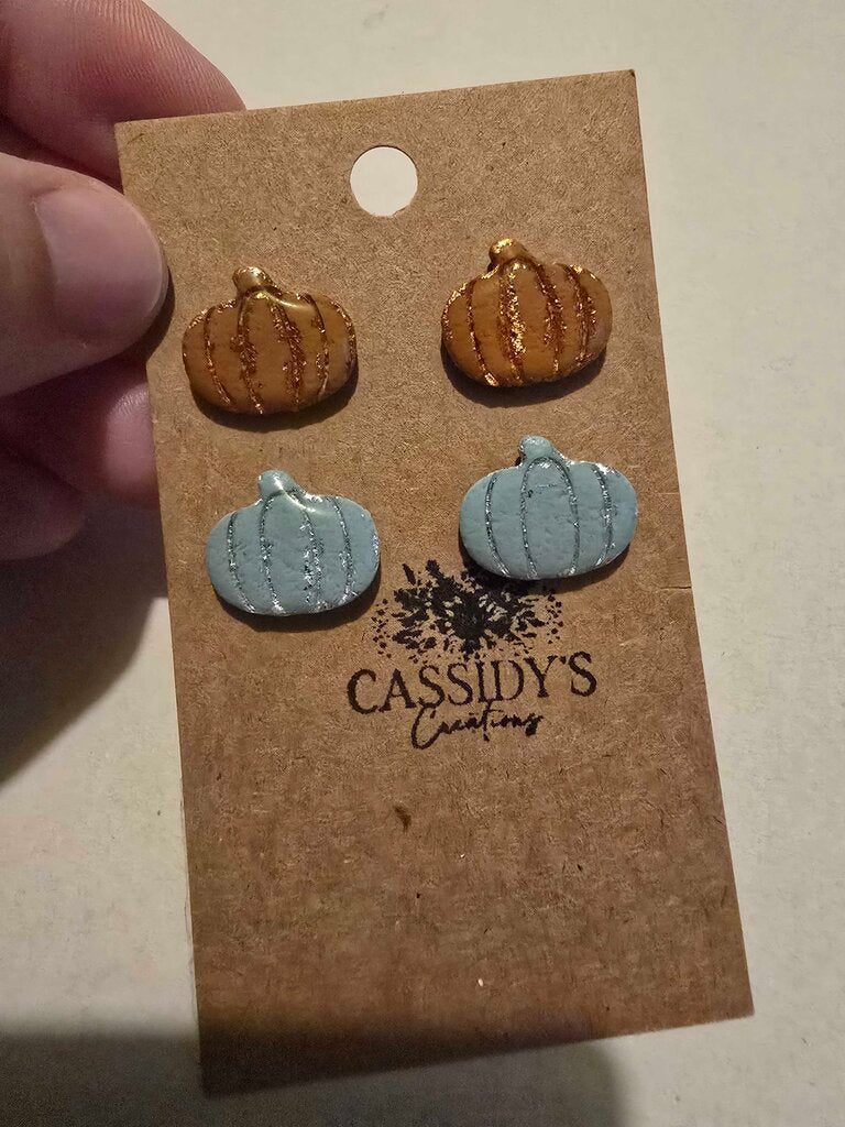 Pumpkin Studs 2 Pack