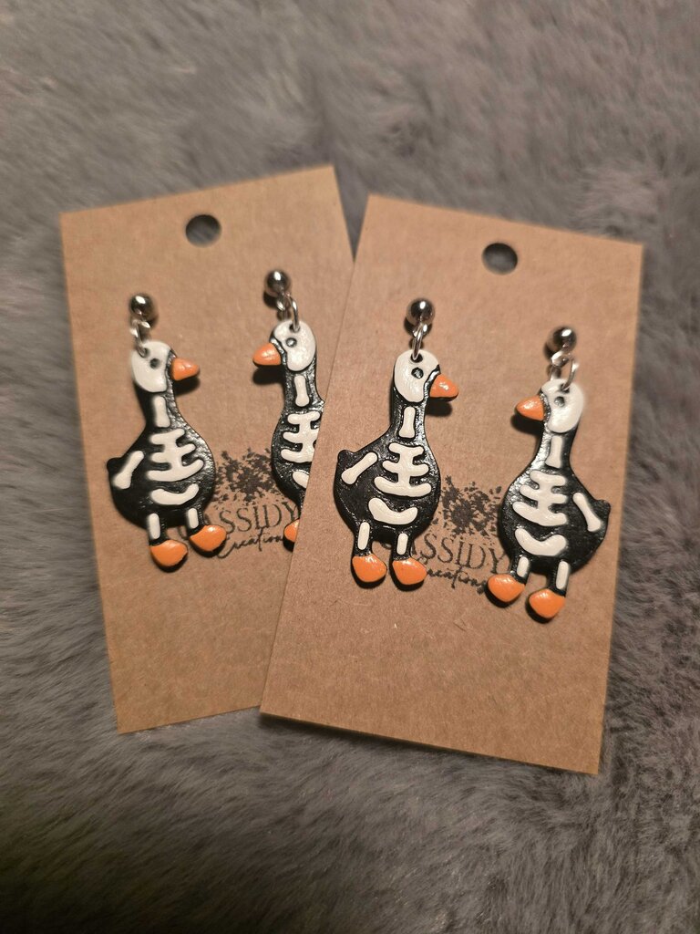 Skeleton Geese