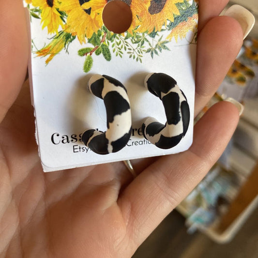 Cow Hoops Large