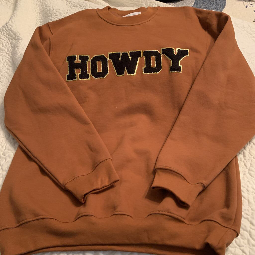 HOWDY - chenille letters on Sweatshirt