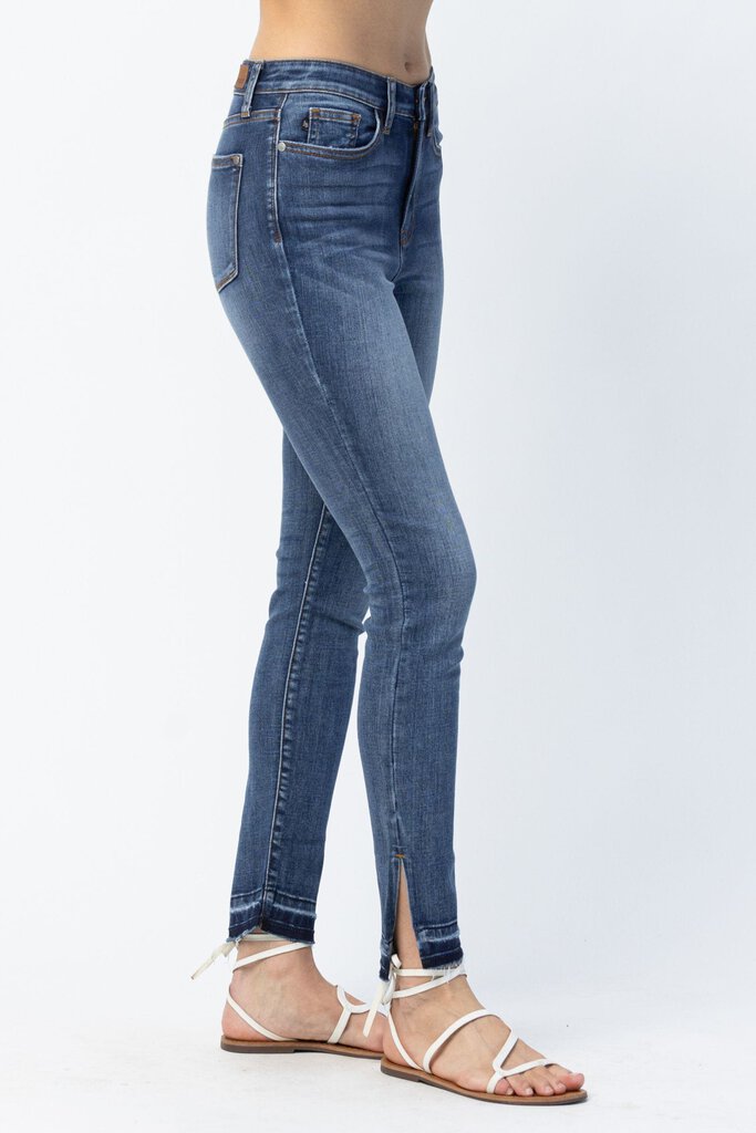 Judy Blue - Skinny Jeans with Released Hem & Side Slit