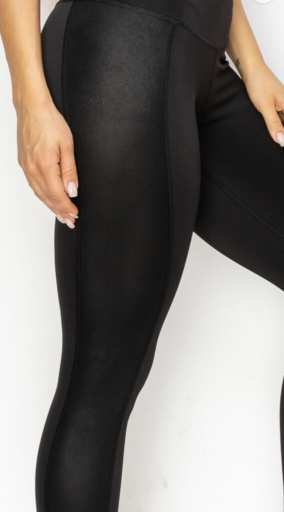 Faux Leather Leggins