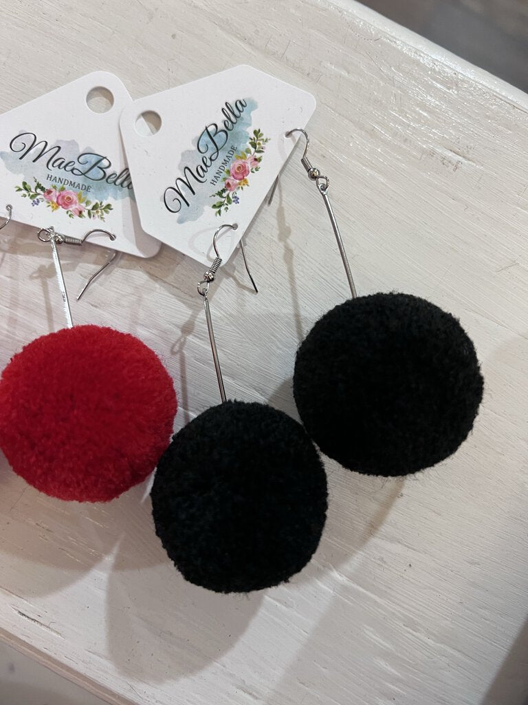 MRK - Pom Pom Earrings