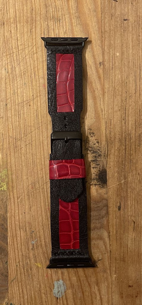 Apple Watch Strap Ostrich with Gator inlay.