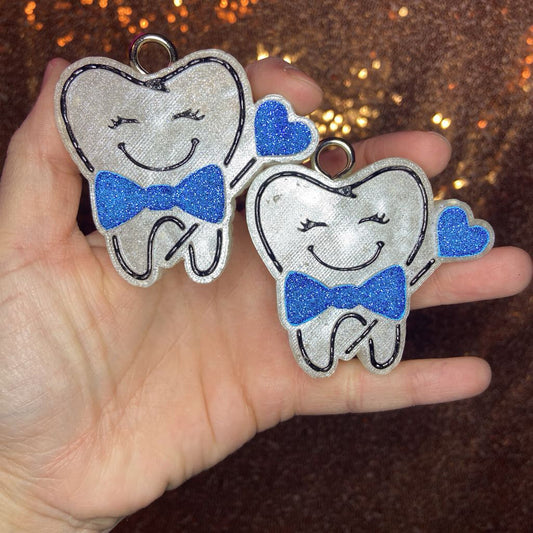 Boy Tooth Vent Clip Freshies in Pina Colada Scent