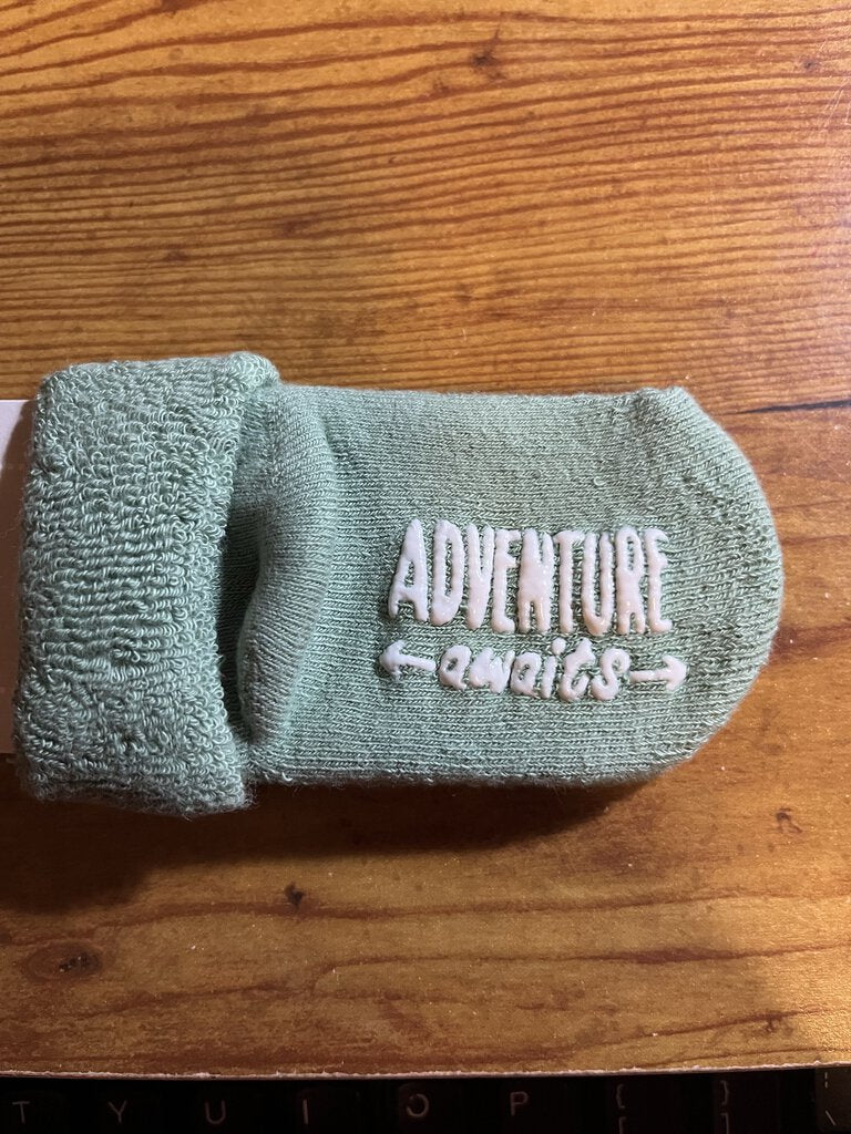 SAGE SOCKS-ADVENTURE AWAITS