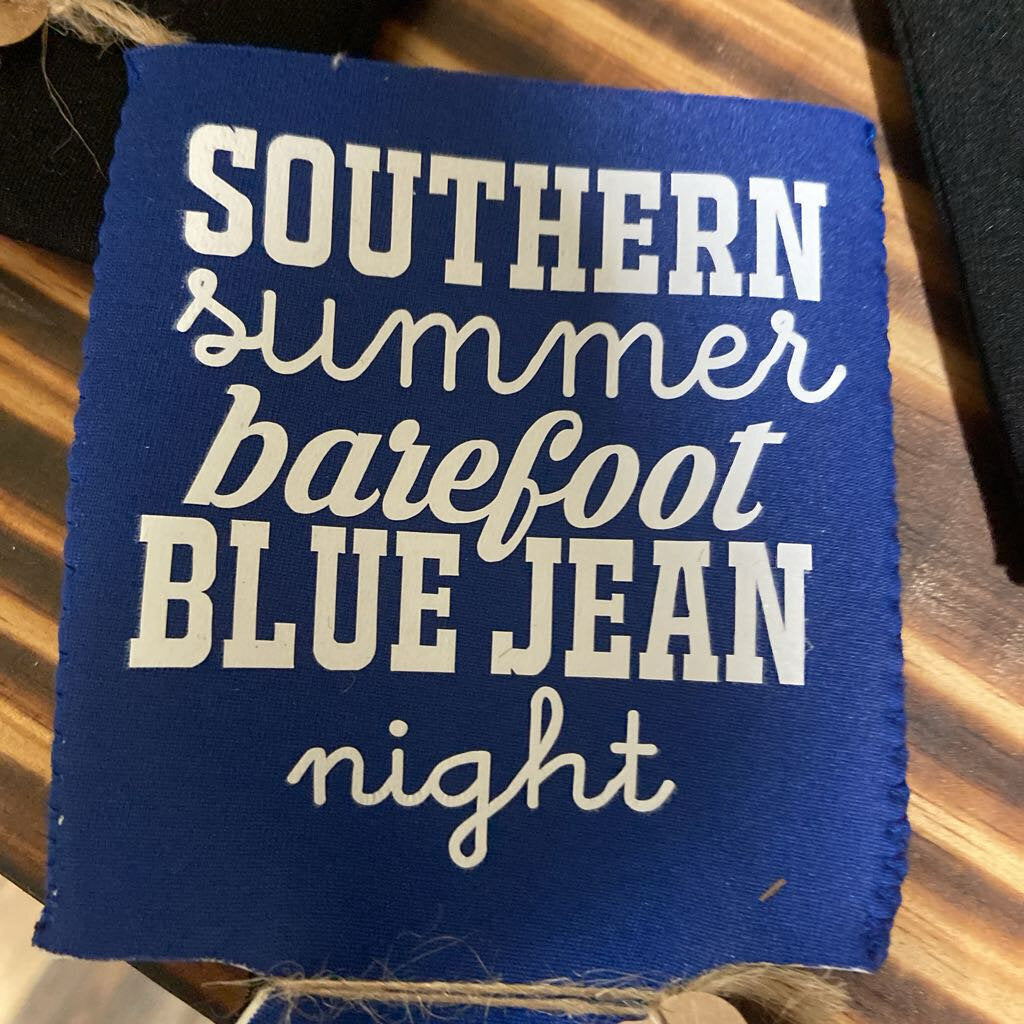 Southern Summer Can Koozie