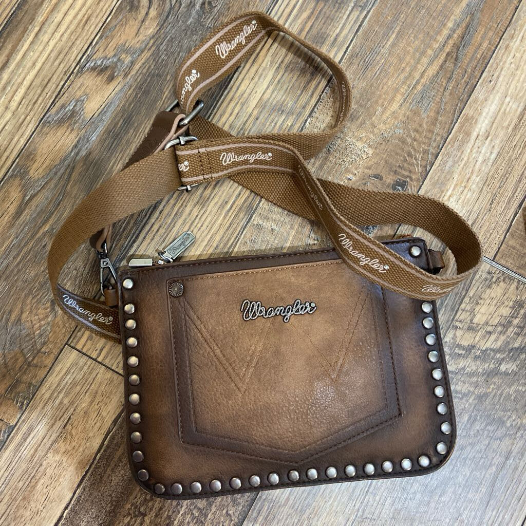 Wrangler leather small wristlet/cross body