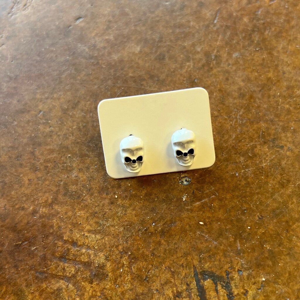 Skulls SS Stud Earrings
