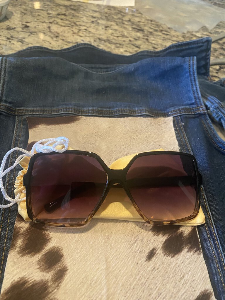 Sunglasses, White Pink Lens W/bag