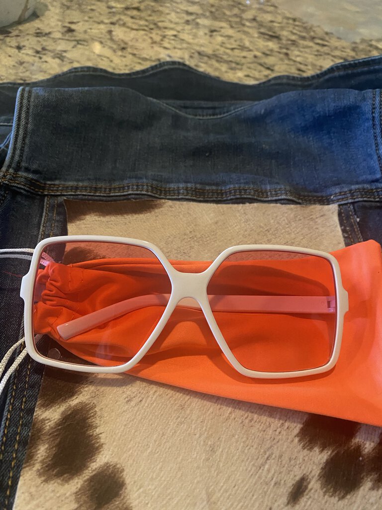 Sunglasses W/bag