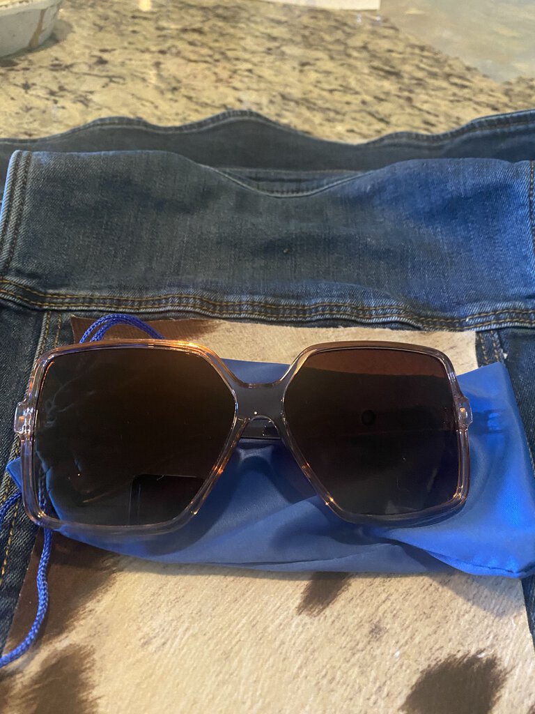 Sunglasses W/bag