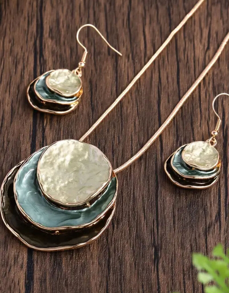 Set, Boho Layered Green/Silver Neck/Ear