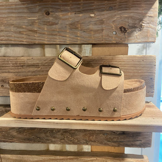 Platform Sandal w/Buckle