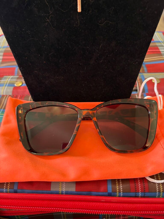 Sunglasses, Cat Eye Tortoise