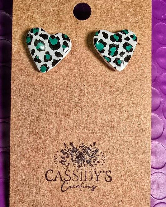 Hornets White Cheetah Heart