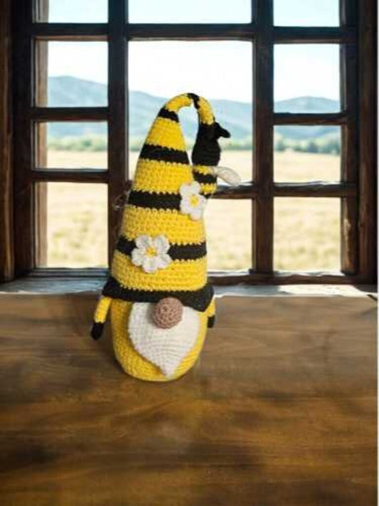 Bee gnome