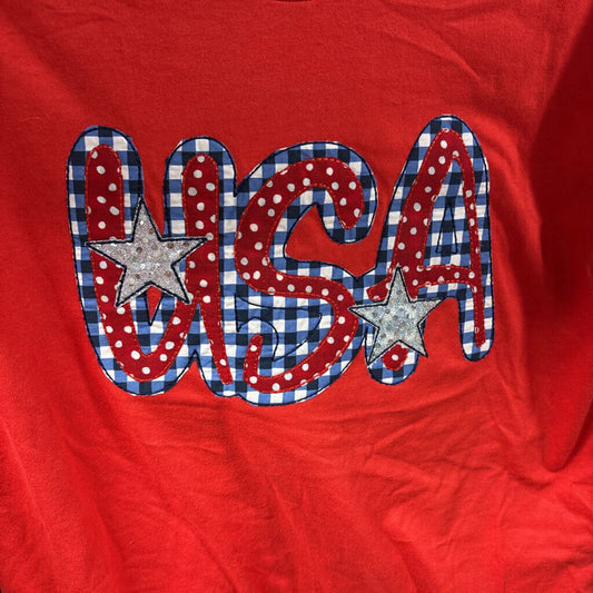 Red Gildan USA applique with silver stars