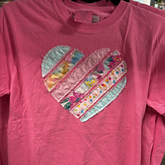 Pink comfort color raggedy Heart shirt small