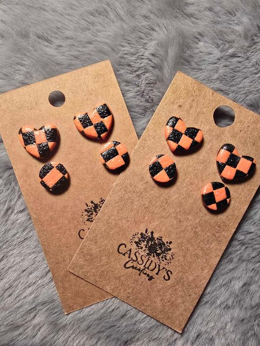 Pojo Check Heart & Button studs
