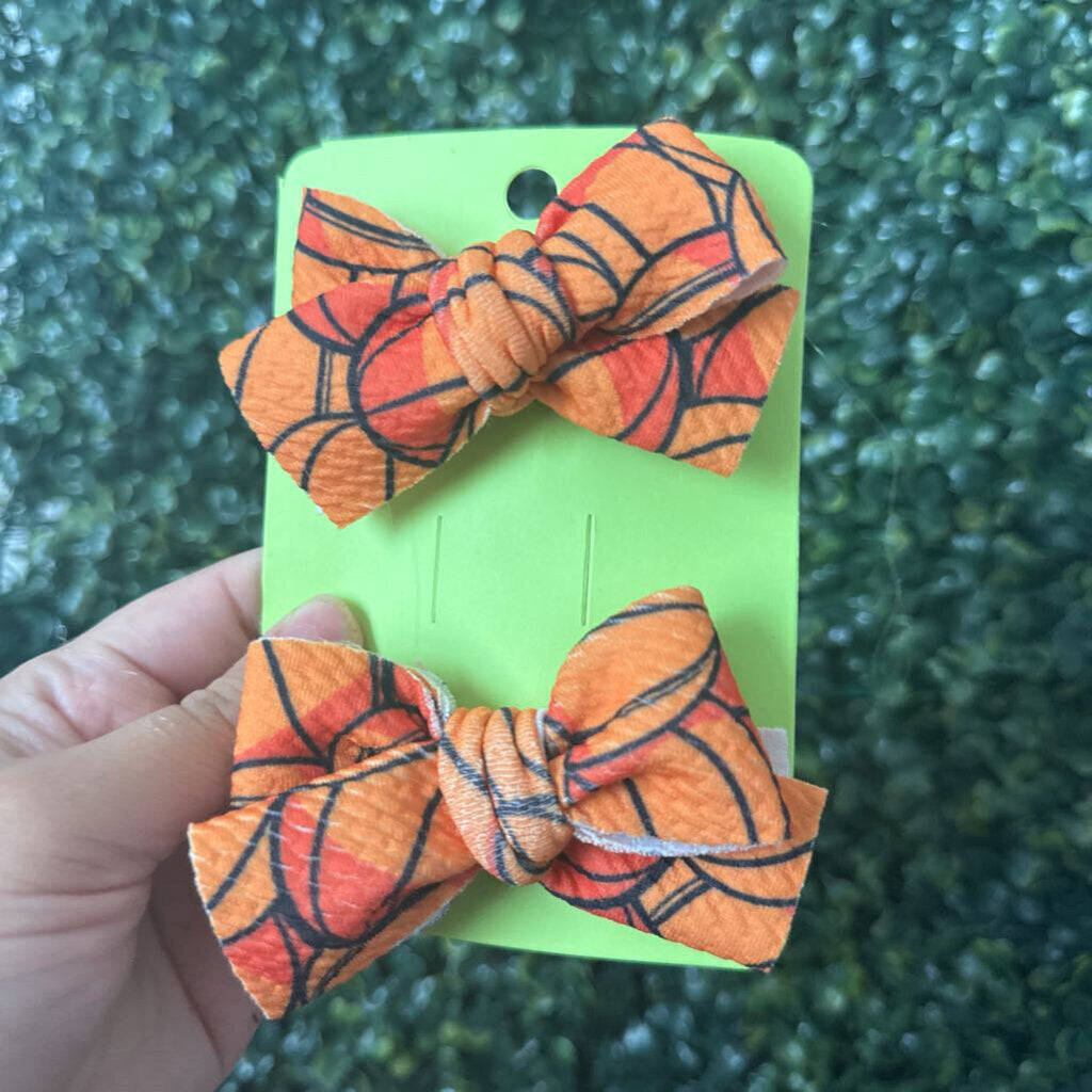 Basketball pinwheel piggies