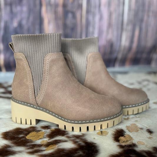 Magnolia Belle Boot 8.5