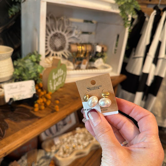 Pearl Stud ( non- tarnish)