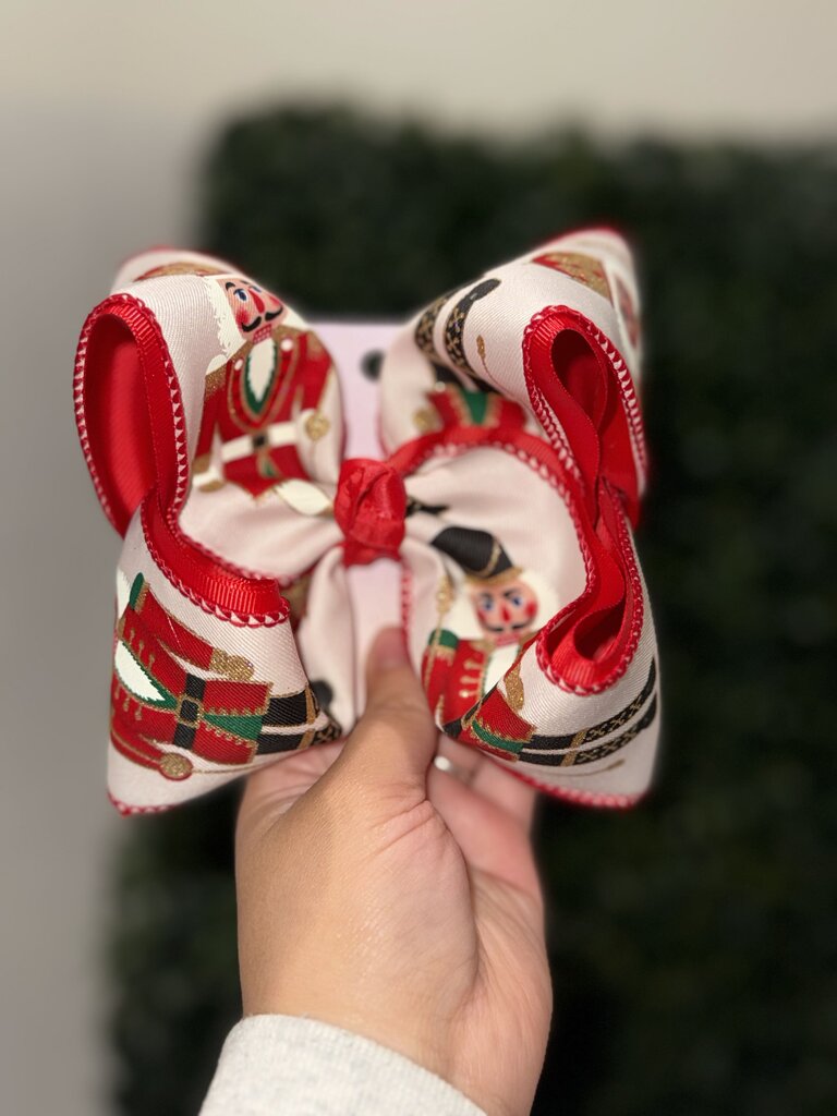 Nutcracker Bow