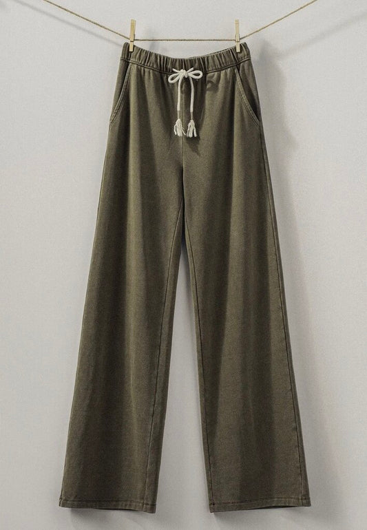 Relaxed Wide Leg Drawstring Pants
