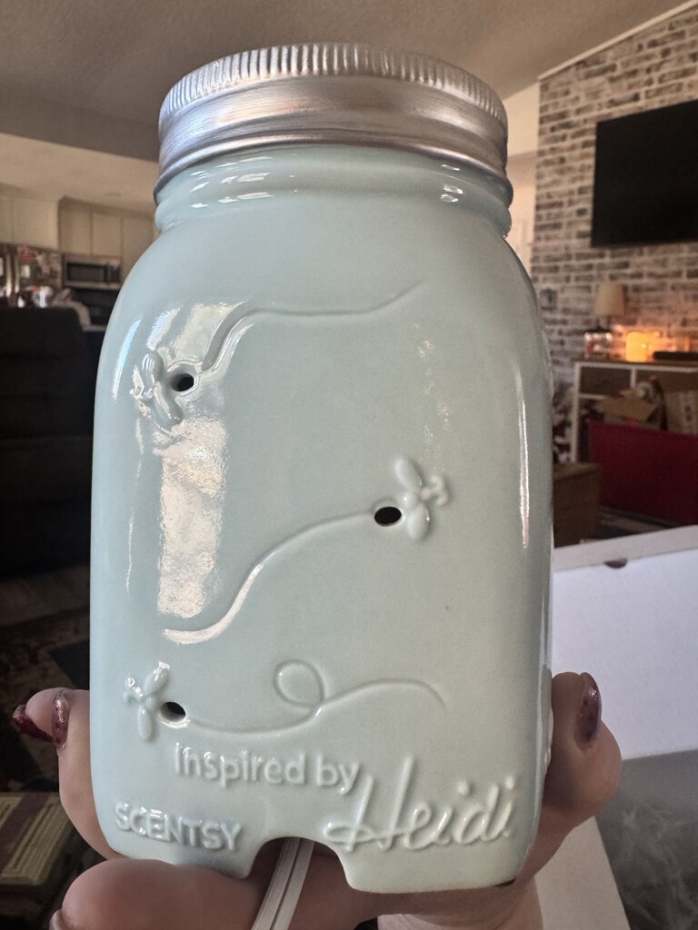 Wax Warmer Chasing Firefly's