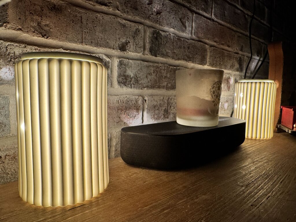 Wax Warmer: Fluted Glow