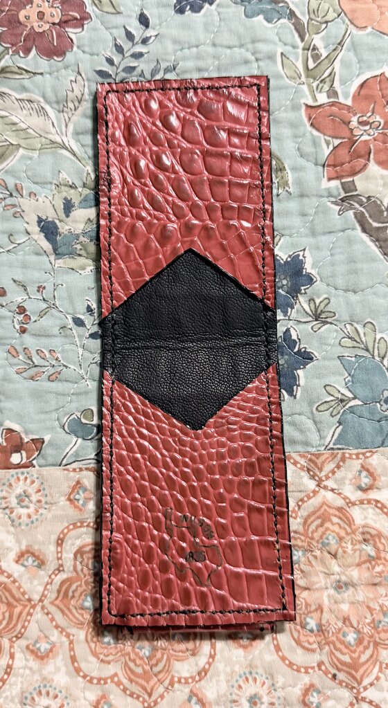 Embossed Crocodile Minimalist Wallet