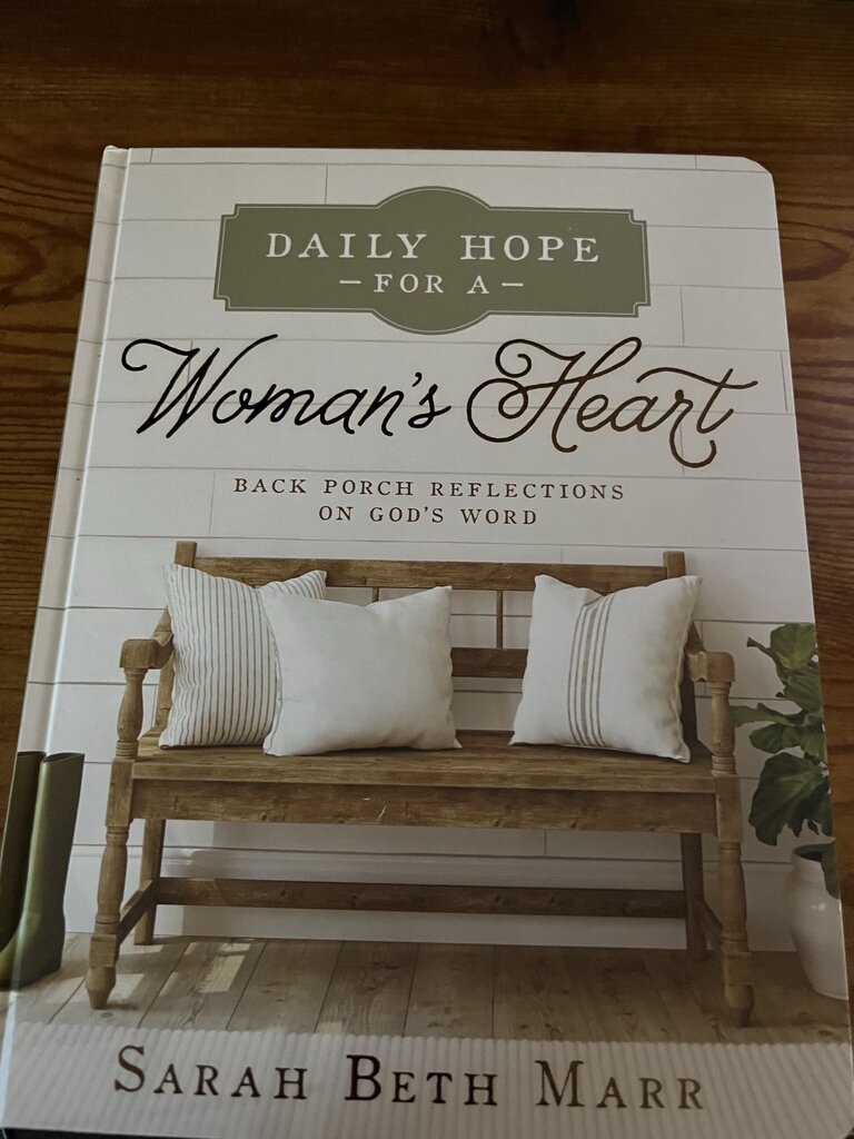 DEVOTIONAL HOPE WOEMN'S HEARTS