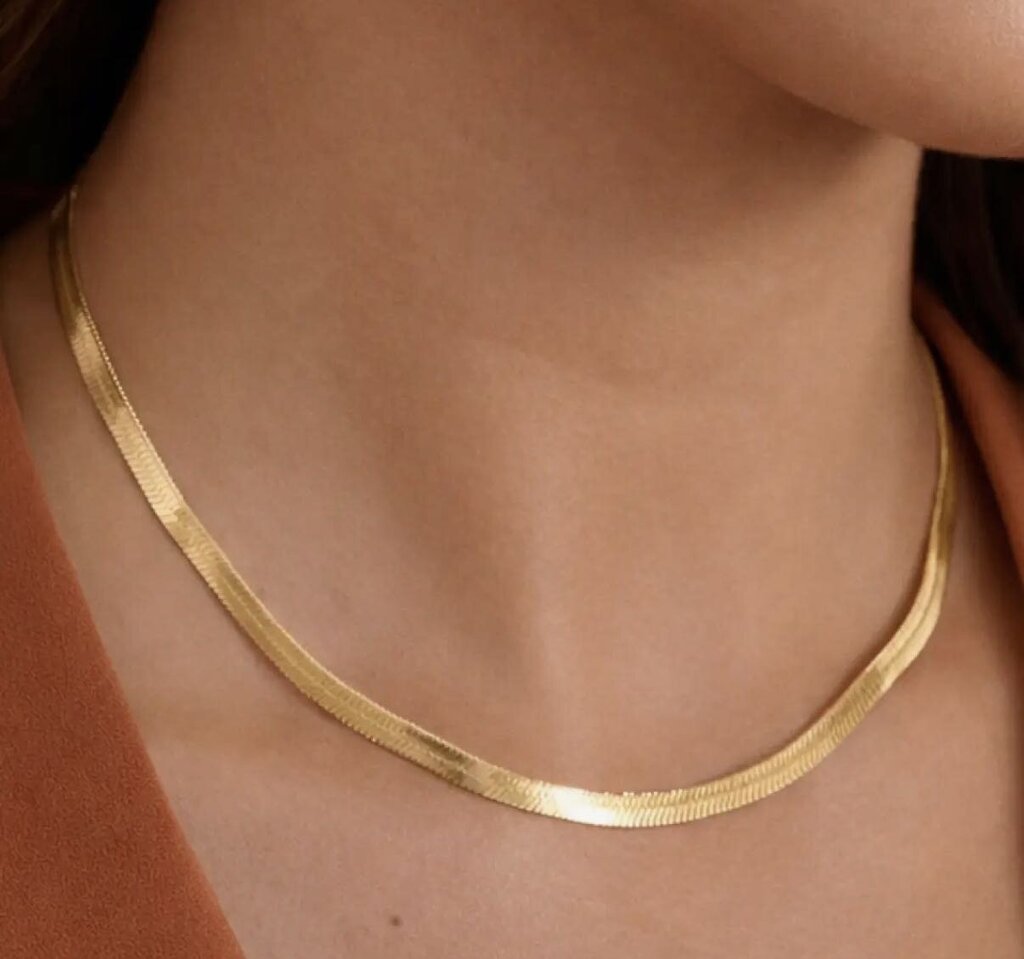 Flat Necklace