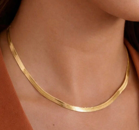 Flat Necklace