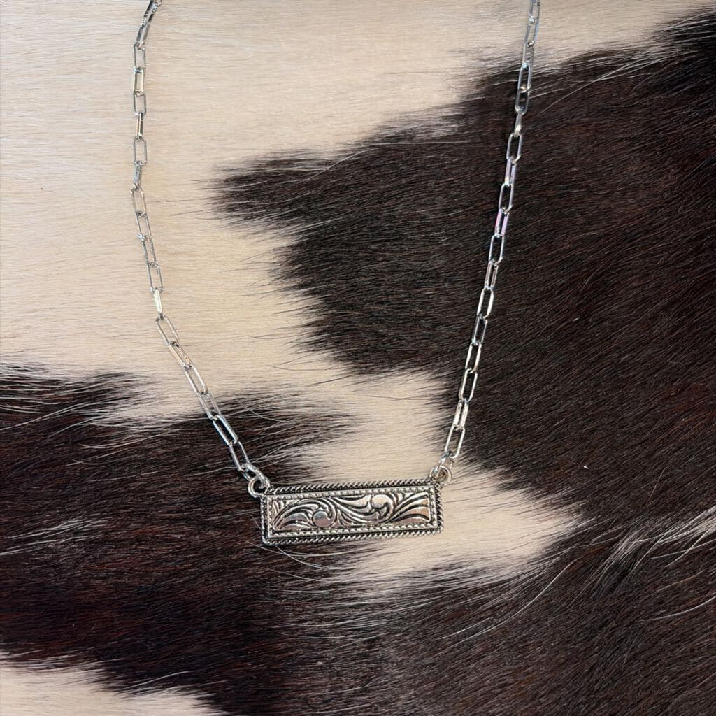 Bar Necklace