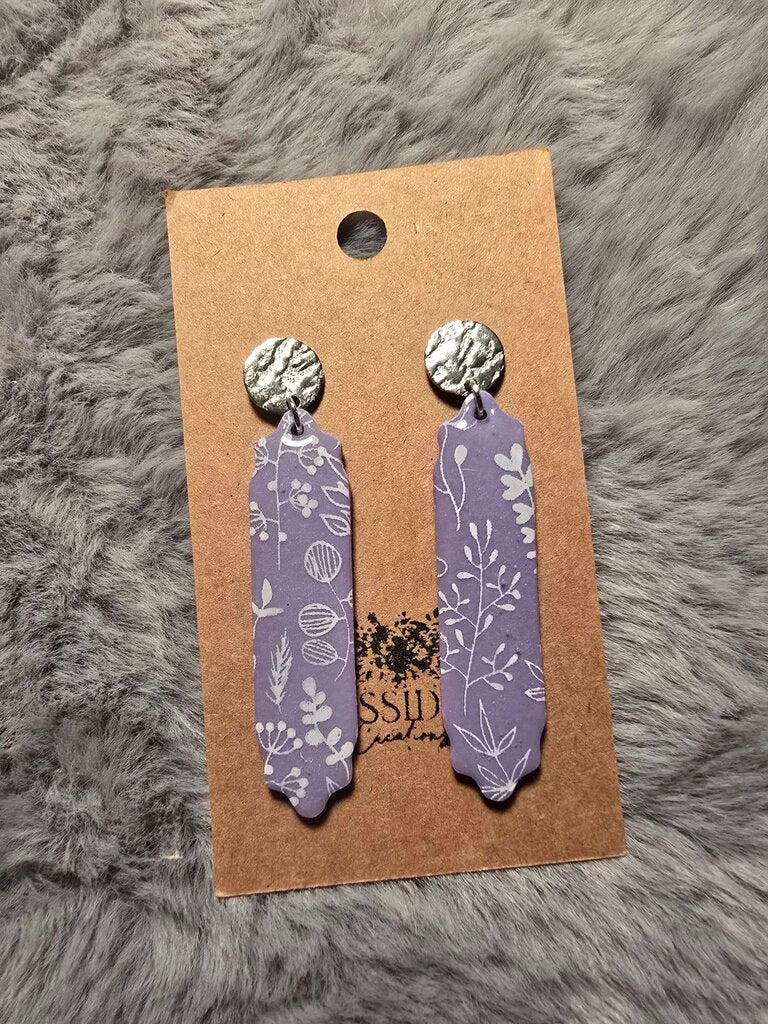 Purple Floral Lrg.