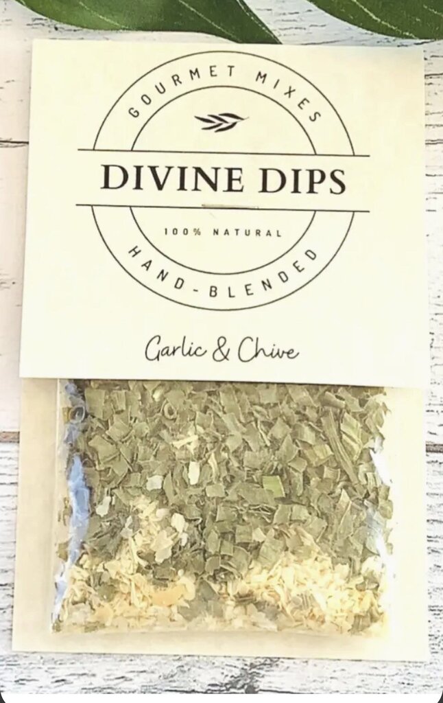 Devine Dips, Garlic/Chive Dip/Cheeseball