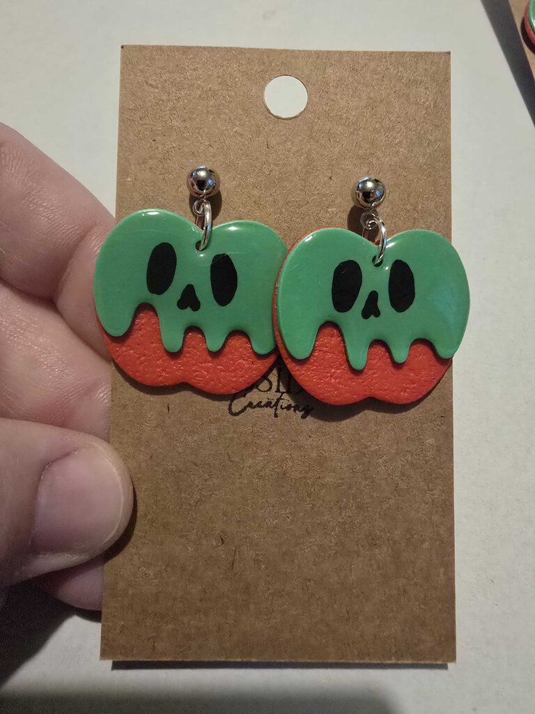 Poison Apple